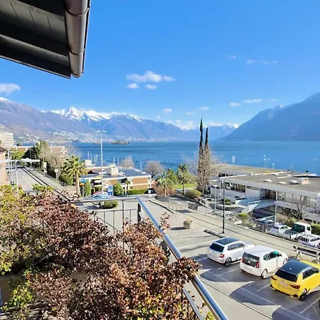 Lakeview Hideaway - * Brissago TI